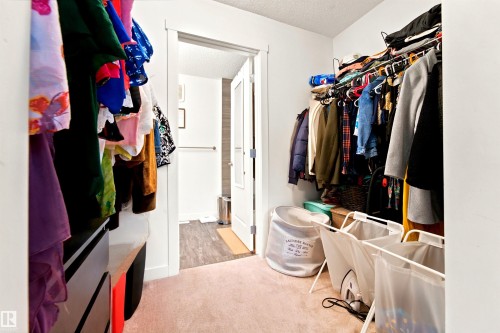 #64 655 Watt Bv Sw, Edmonton, AB - Indoor With Storage