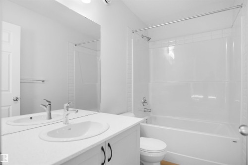 1168 South Creek Wynd, Stony Plain, AB - Indoor Photo Showing Bathroom