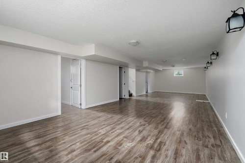 4728 48 Avenue, Wetaskiwin, AB - Indoor Photo Showing Other Room