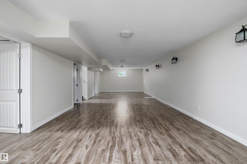 4728 48 Avenue, Wetaskiwin, AB - Indoor Photo Showing Other Room
