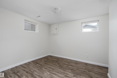 4728 48 Avenue, Wetaskiwin, AB - Indoor Photo Showing Other Room