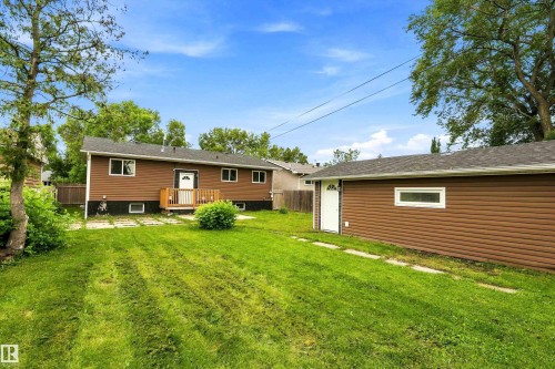 4728 48 Avenue, Wetaskiwin, AB - Outdoor With Exterior