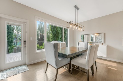 2722 Kirkland Way Sw, Edmonton, AB - Indoor Photo Showing Dining Room