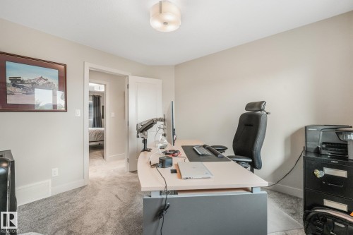 2722 Kirkland Way Sw, Edmonton, AB - Indoor Photo Showing Office