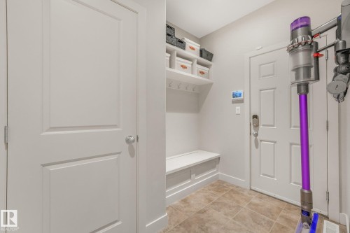 2722 Kirkland Way Sw, Edmonton, AB - Indoor