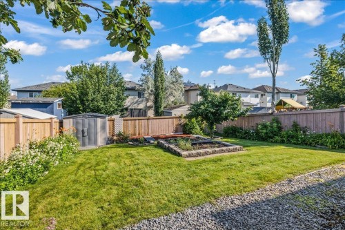 306 Hilliard Close Nw, Edmonton, AB - Outdoor