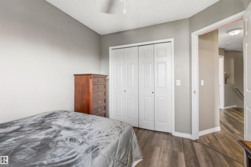20032 53A Avenue Nw, Edmonton, AB - Indoor Photo Showing Bedroom
