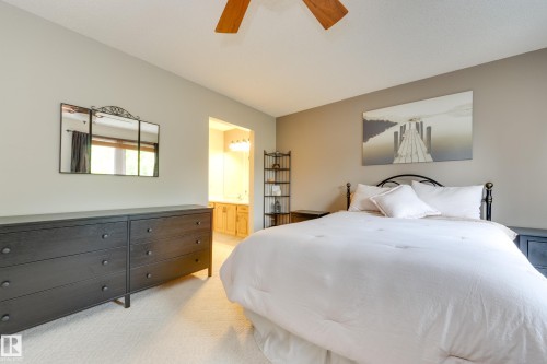6212 179 Street Nw, Edmonton, AB - Indoor Photo Showing Bedroom