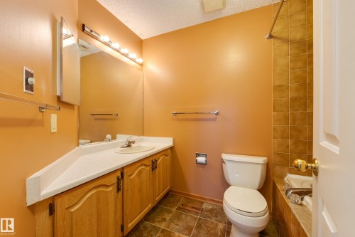 6212 179 Street Nw, Edmonton, AB - Indoor Photo Showing Bathroom