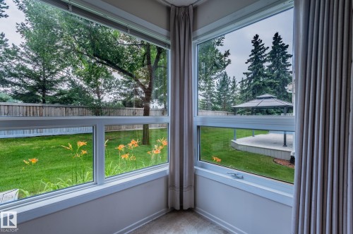 33 Whiteoaks Estates, St. Albert, AB - Indoor Photo Showing Other Room