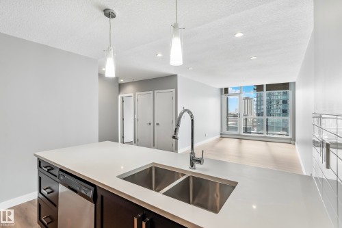 #910 10238 103 St Nw, Edmonton, AB - Indoor Photo Showing Kitchen With Double Sink