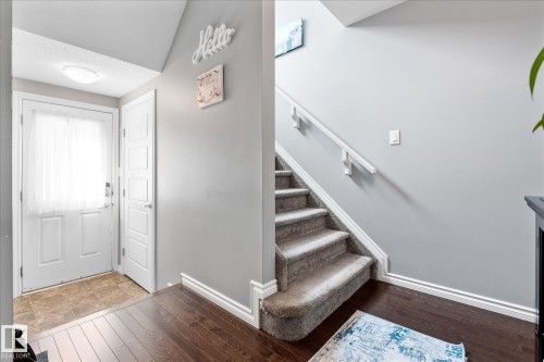 3313 Weidle Way Sw, Edmonton, AB - Indoor Photo Showing Other Room