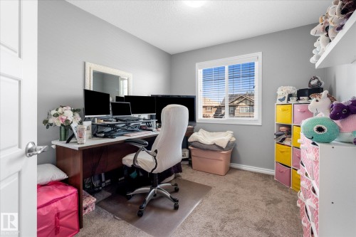 3313 Weidle Way Sw, Edmonton, AB - Indoor Photo Showing Office