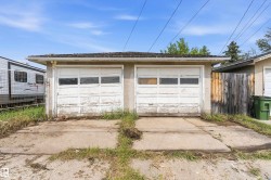 Garage - 