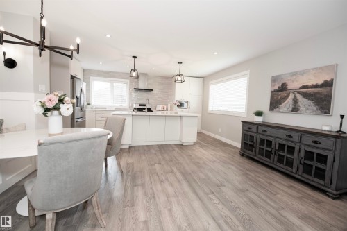 12107 131 Avenue Nw, Edmonton, AB - Indoor