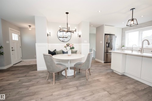 12107 131 Avenue Nw, Edmonton, AB - Indoor Photo Showing Dining Room