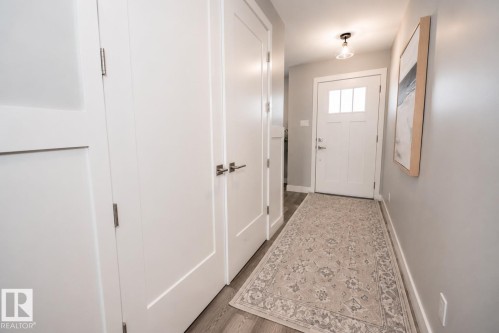 12107 131 Avenue Nw, Edmonton, AB - Indoor Photo Showing Other Room
