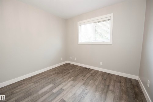 12107 131 Avenue Nw, Edmonton, AB - Indoor Photo Showing Other Room