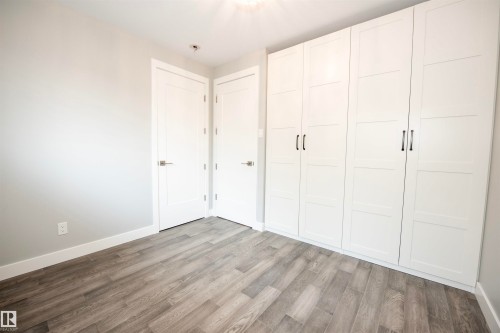12107 131 Avenue Nw, Edmonton, AB - Indoor Photo Showing Other Room