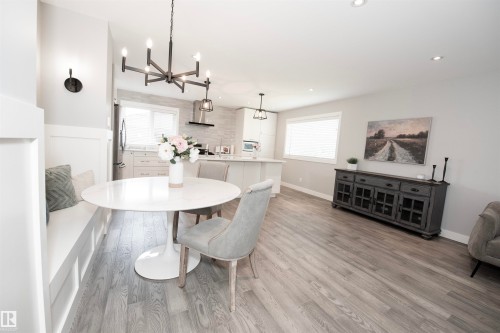 12107 131 Avenue Nw, Edmonton, AB - Indoor Photo Showing Other Room