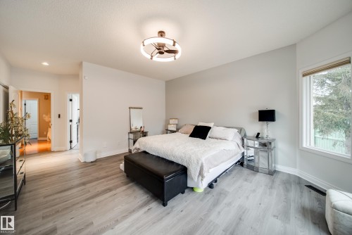 242 Running Creek Lane Nw, Edmonton, AB - Indoor Photo Showing Bedroom