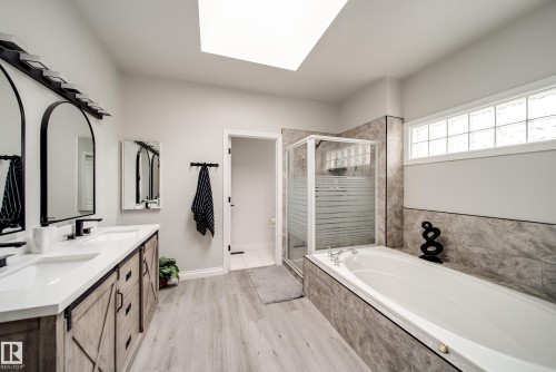 242 Running Creek Lane Nw, Edmonton, AB - Indoor Photo Showing Bathroom