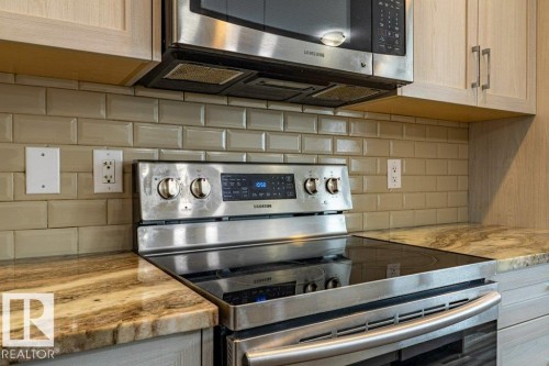 9372 Cooper Bend Sw, Edmonton, AB - Indoor Photo Showing Kitchen