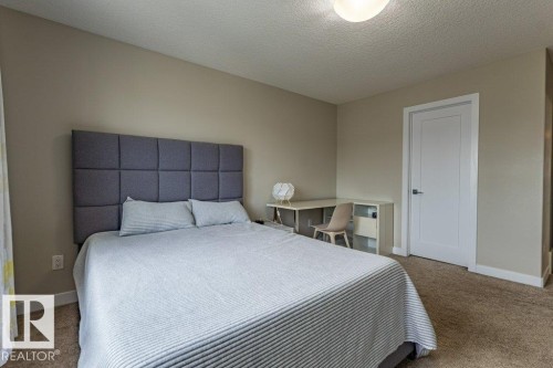 9372 Cooper Bend Sw, Edmonton, AB - Indoor Photo Showing Bedroom