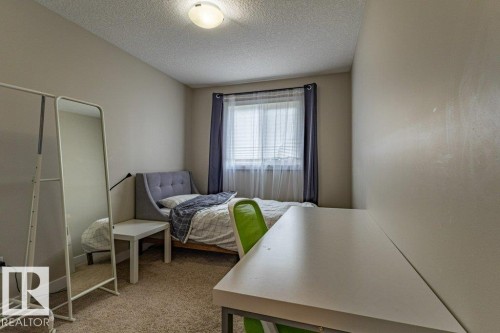 9372 Cooper Bend Sw, Edmonton, AB - Indoor