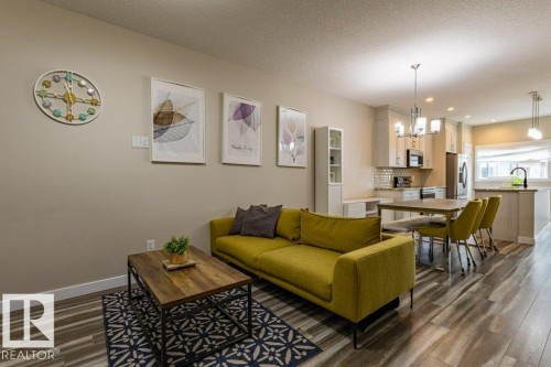9372 Cooper Bend Sw, Edmonton, AB - Indoor Photo Showing Living Room