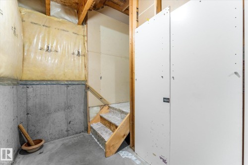 #33 380 Silver Berry Rd Nw, Edmonton, AB - Indoor
