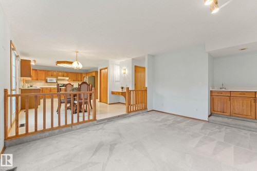 11 Heritage Boulevard, St. Albert, AB - Indoor Photo Showing Other Room