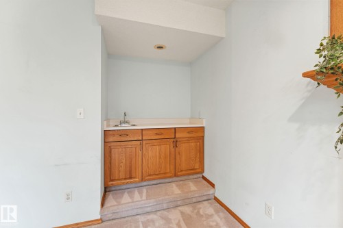 11 Heritage Boulevard, St. Albert, AB - Indoor Photo Showing Other Room