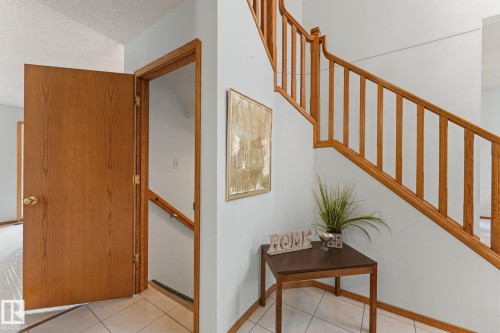 11 Heritage Boulevard, St. Albert, AB - Indoor Photo Showing Other Room