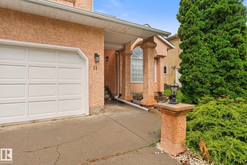 11 Heritage Boulevard, St. Albert, AB - Outdoor