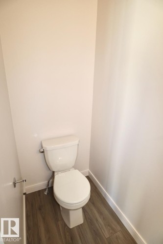 10820 86 Avenue Northwest, Edmonton, AB - Indoor Photo Showing Bathroom