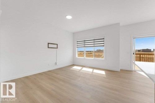 1116 Cristall Crescent Sw, Edmonton, AB - Indoor Photo Showing Other Room