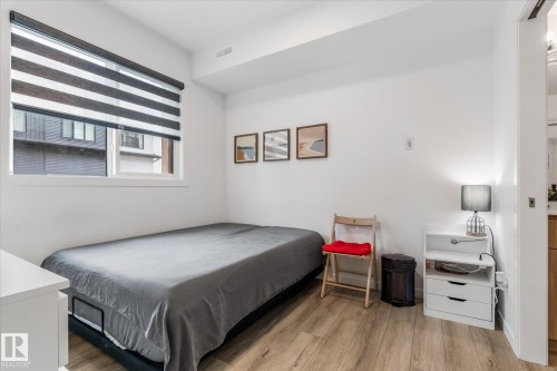 #104 860 Secord Bv Nw, Edmonton, AB - Indoor Photo Showing Bedroom
