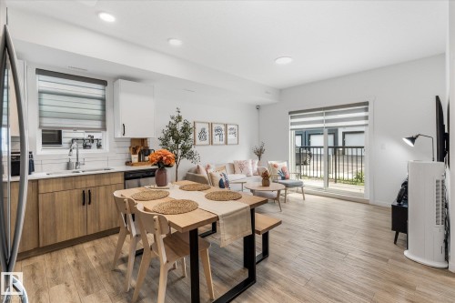 #104 860 Secord Bv Nw, Edmonton, AB - Indoor