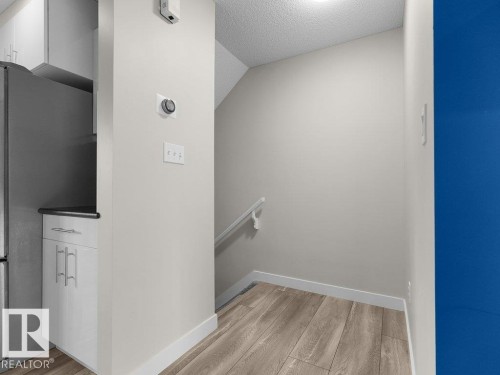#32 1005 Graydon Hill Bv Sw, Edmonton, AB - Indoor Photo Showing Other Room