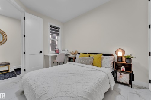 3924 41 Avenue, Beaumont, AB - Indoor Photo Showing Bedroom