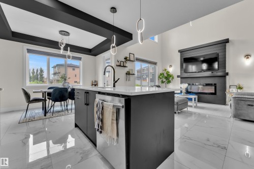 3924 41 Avenue, Beaumont, AB - Indoor Photo Showing Kitchen With Upgraded Kitchen
