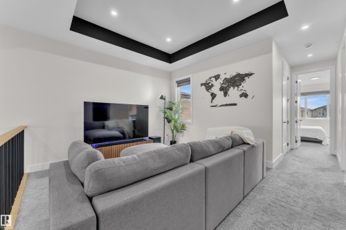 3924 41 Avenue, Beaumont, AB - Indoor Photo Showing Living Room