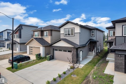 3924 41 Avenue, Beaumont, AB - Outdoor With Facade