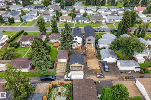 5604 105 Avenue Nw, Edmonton, AB - Outdoor With View