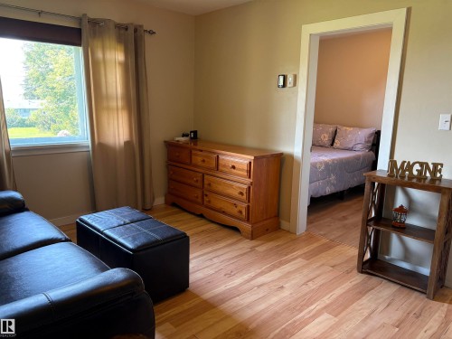 4901 53 Avenue, Elk Point, AB - Indoor