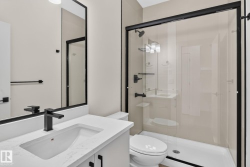 452 Robinson Blvd, Leduc, AB - Indoor Photo Showing Bathroom