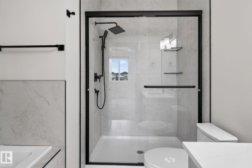 452 Robinson Blvd, Leduc, AB - Indoor Photo Showing Bathroom
