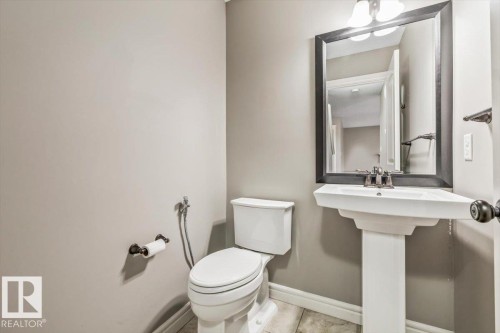 1416 56 Street Sw, Edmonton, AB - Indoor Photo Showing Bathroom