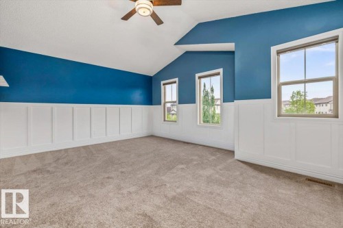 1416 56 Street Sw, Edmonton, AB - Indoor Photo Showing Other Room
